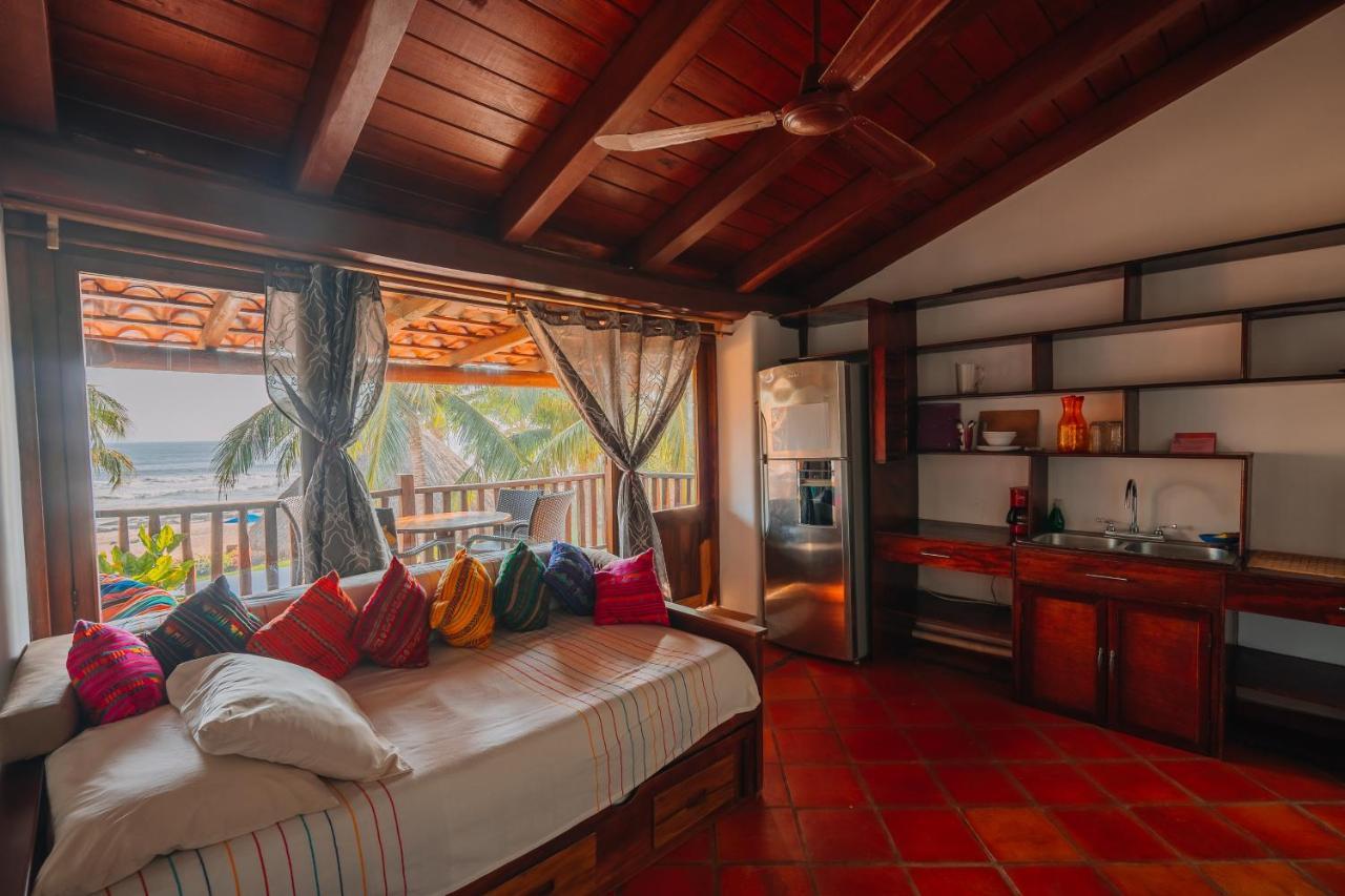 Tres Mujeres Hotel Troncones Exterior foto